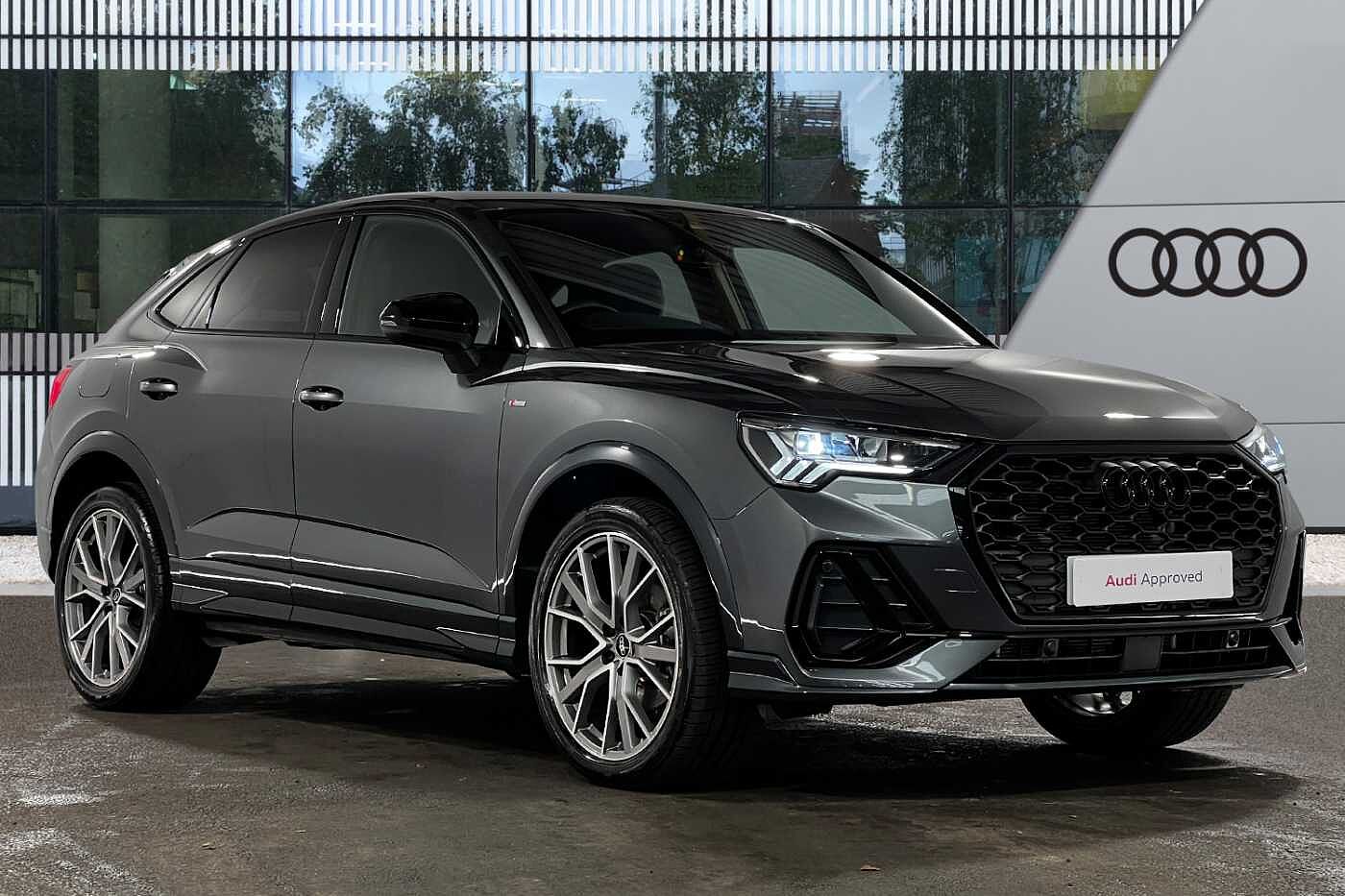 Main listing image - Audi Q3