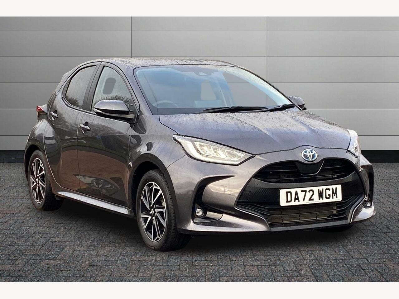 Main listing image - Toyota Yaris