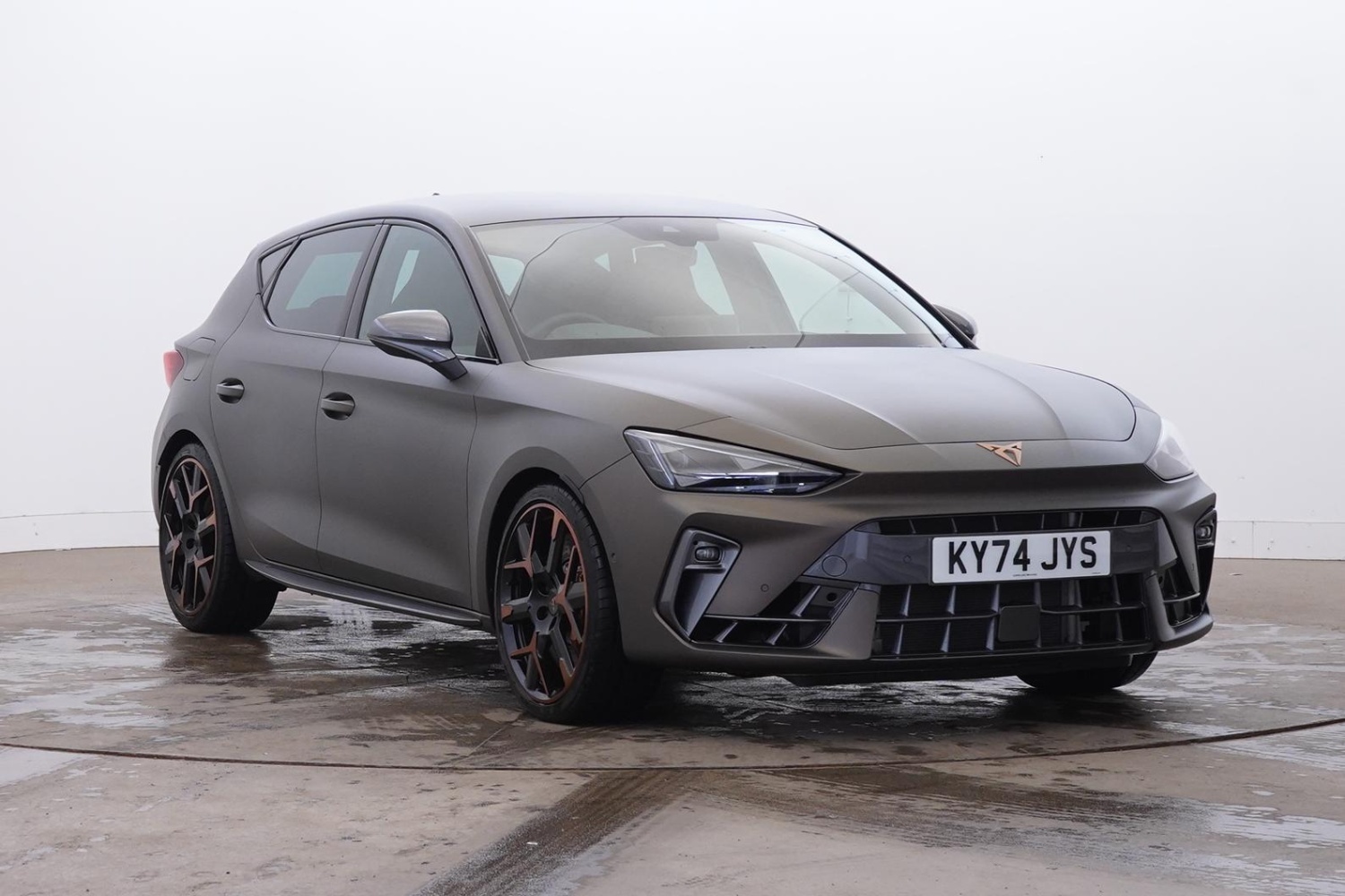 Main listing image - Cupra Leon