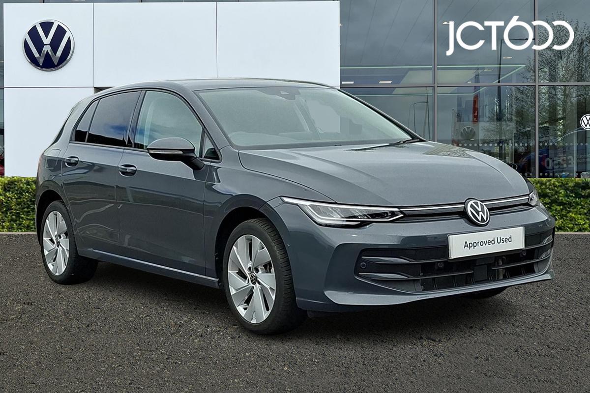 Main listing image - Volkswagen Golf