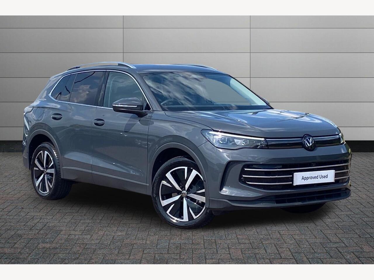 Main listing image - Volkswagen Tiguan