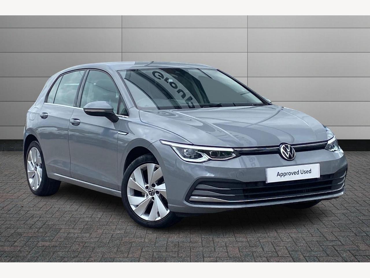 Main listing image - Volkswagen Golf