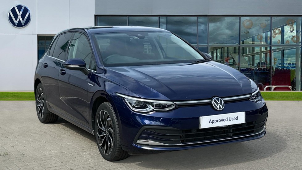 Main listing image - Volkswagen Golf