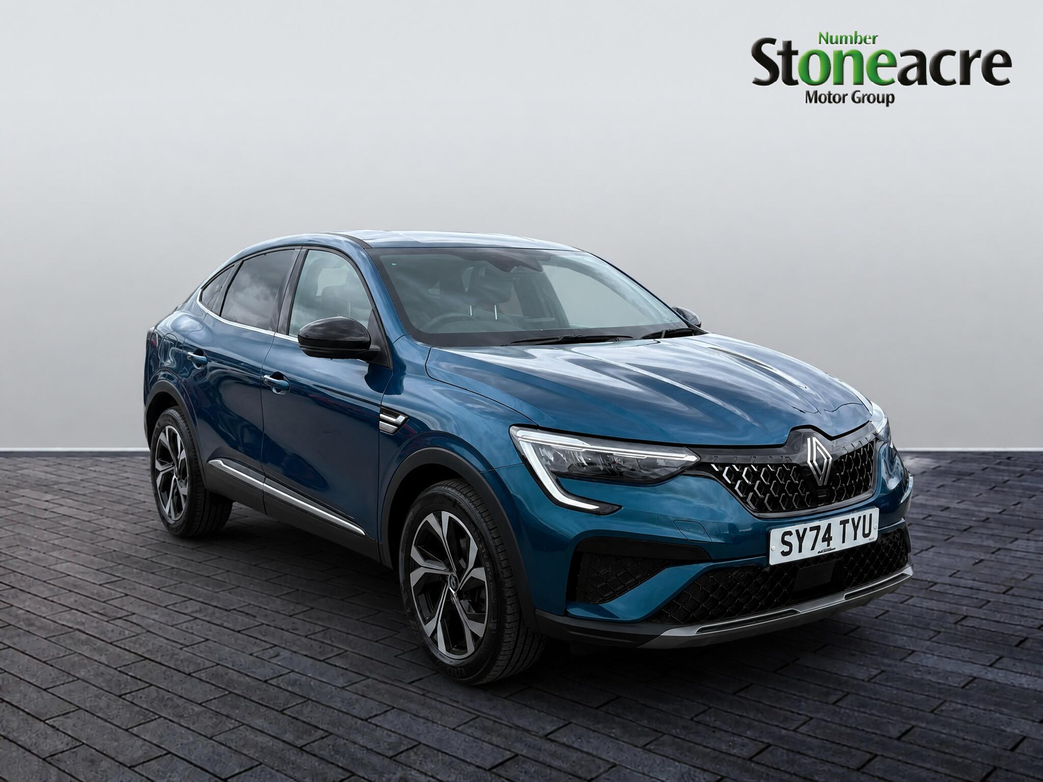 Main listing image - Renault Arkana