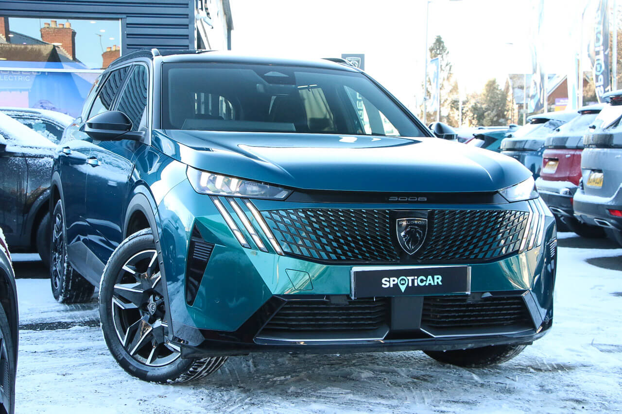 Main listing image - Peugeot 5008