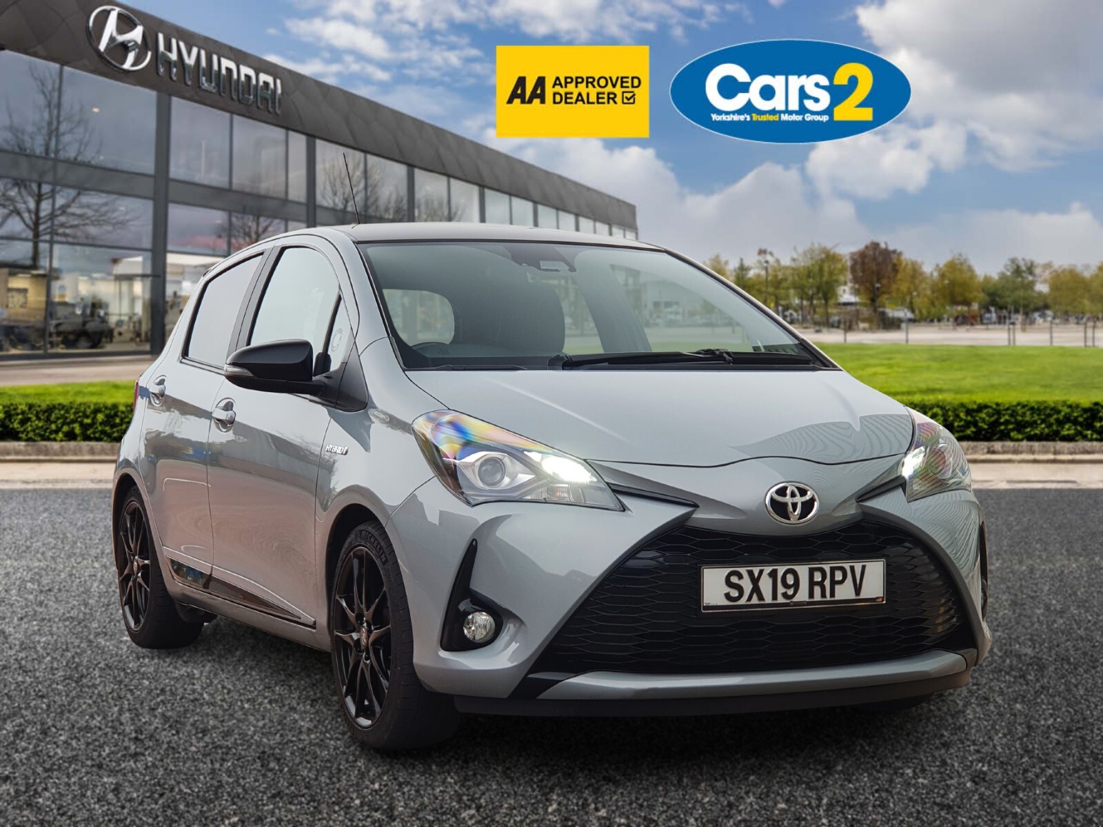 Main listing image - Toyota Yaris