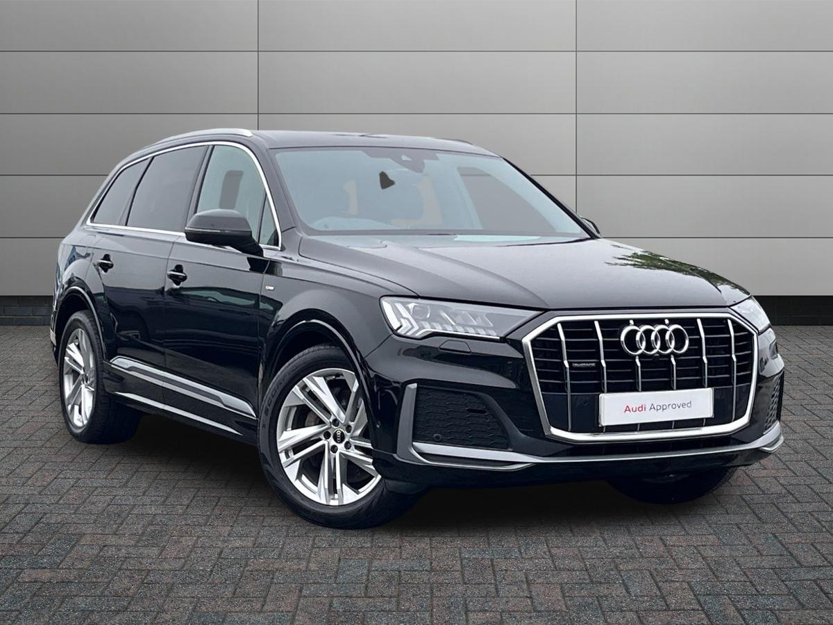 Main listing image - Audi Q7