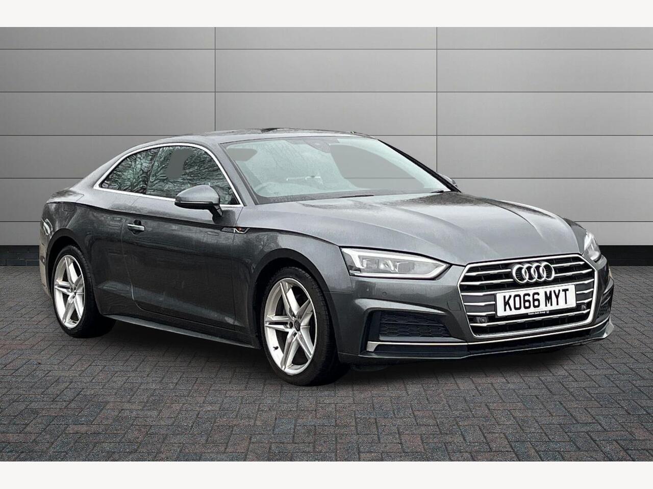 Main listing image - Audi A5