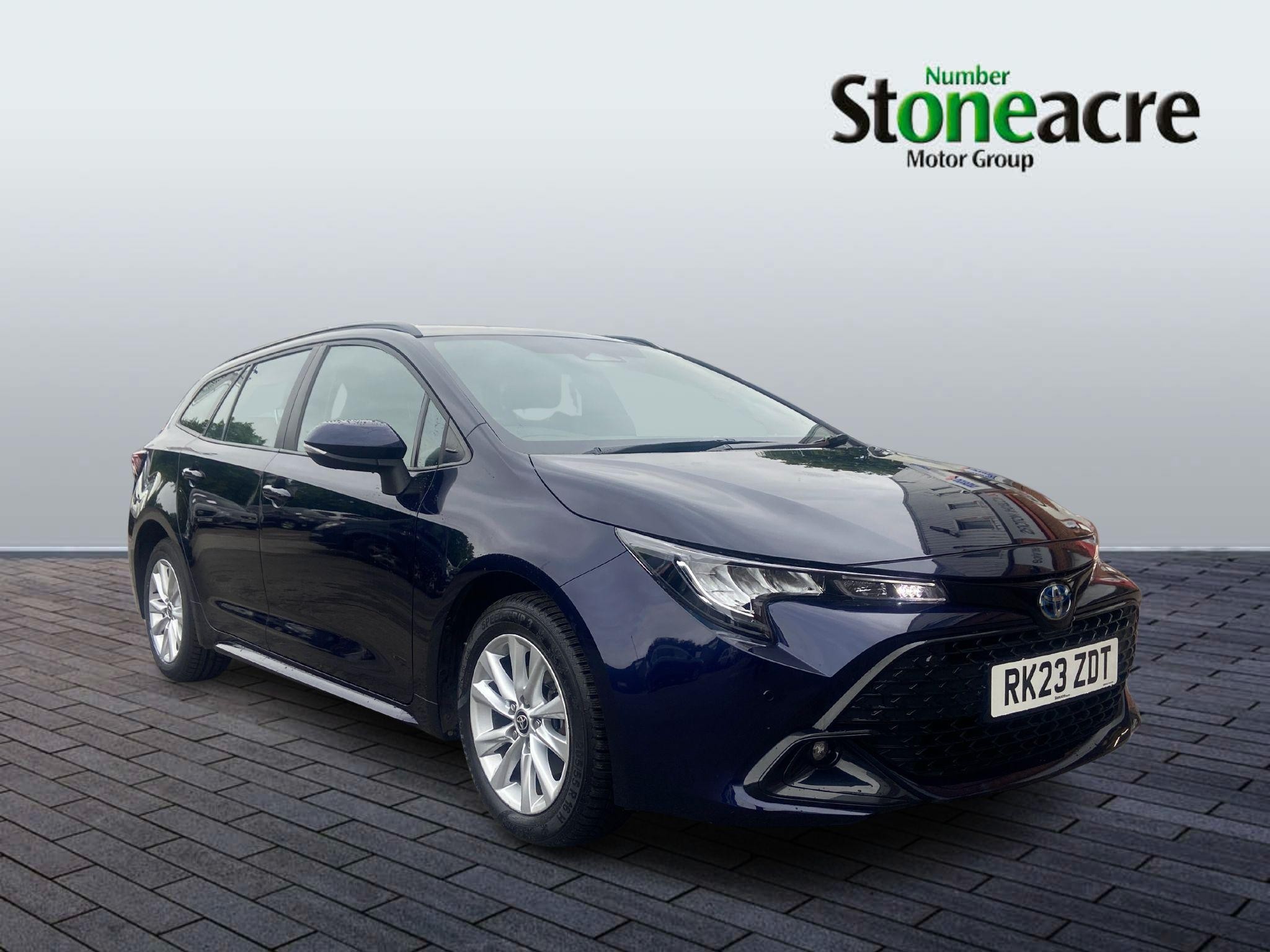 Main listing image - Toyota Corolla Touring Sport