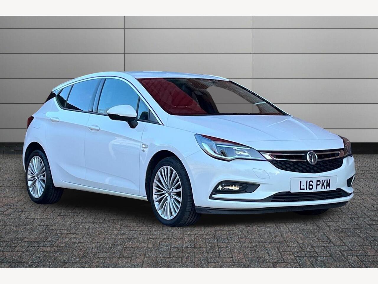 Main listing image - Vauxhall Astra