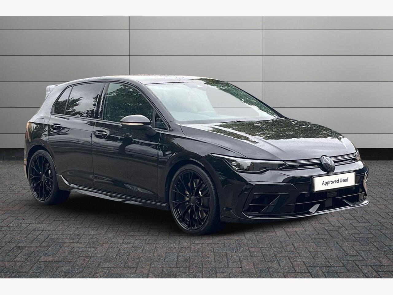 Main listing image - Volkswagen Golf R