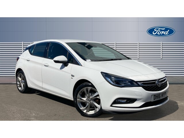 Main listing image - Vauxhall Astra