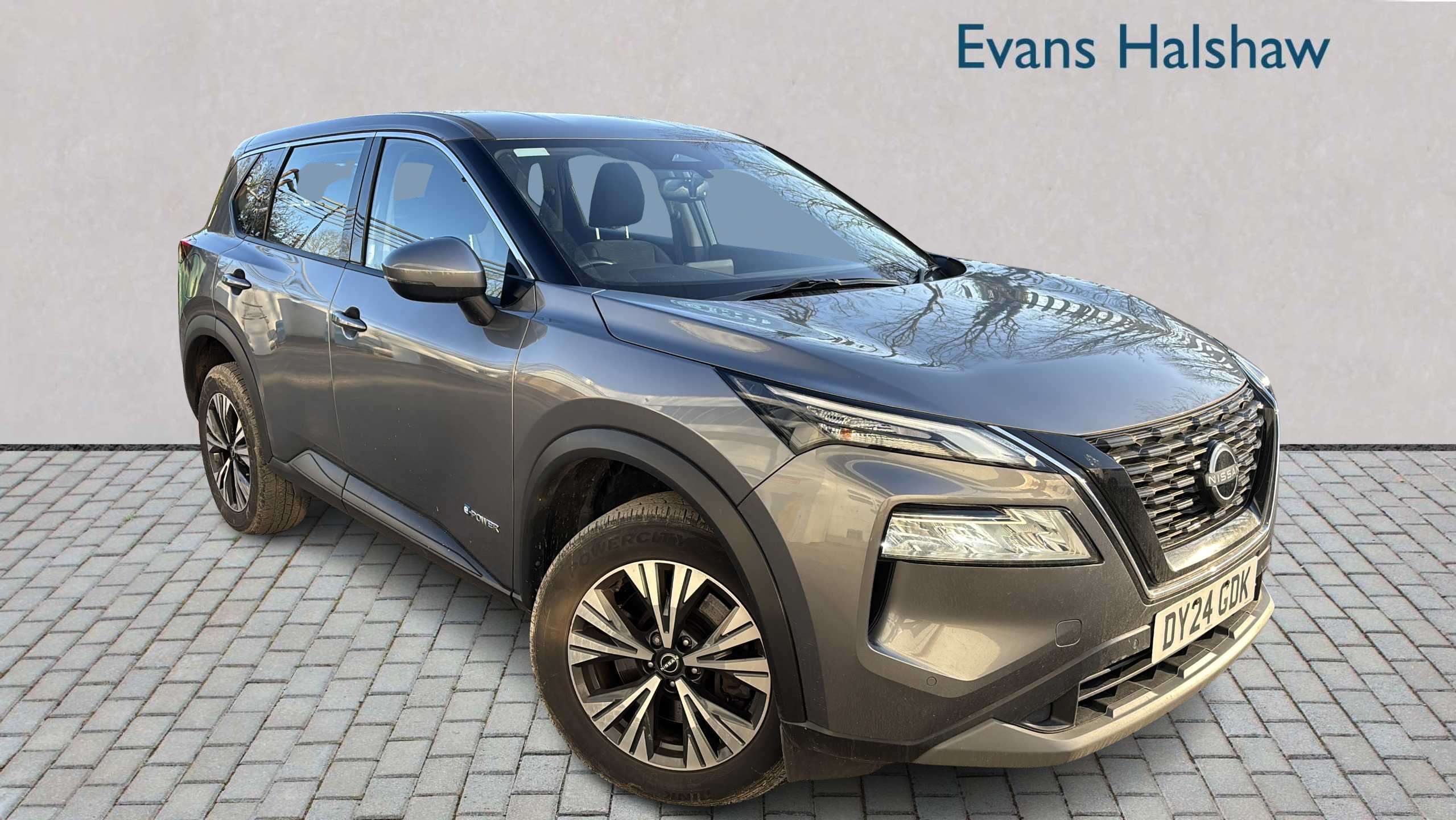 Main listing image - Nissan X-Trail