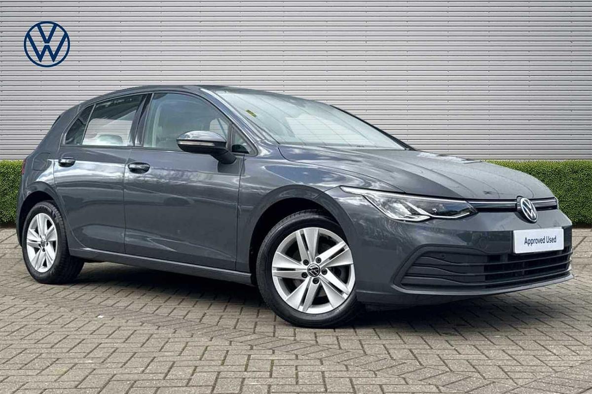 Main listing image - Volkswagen Golf