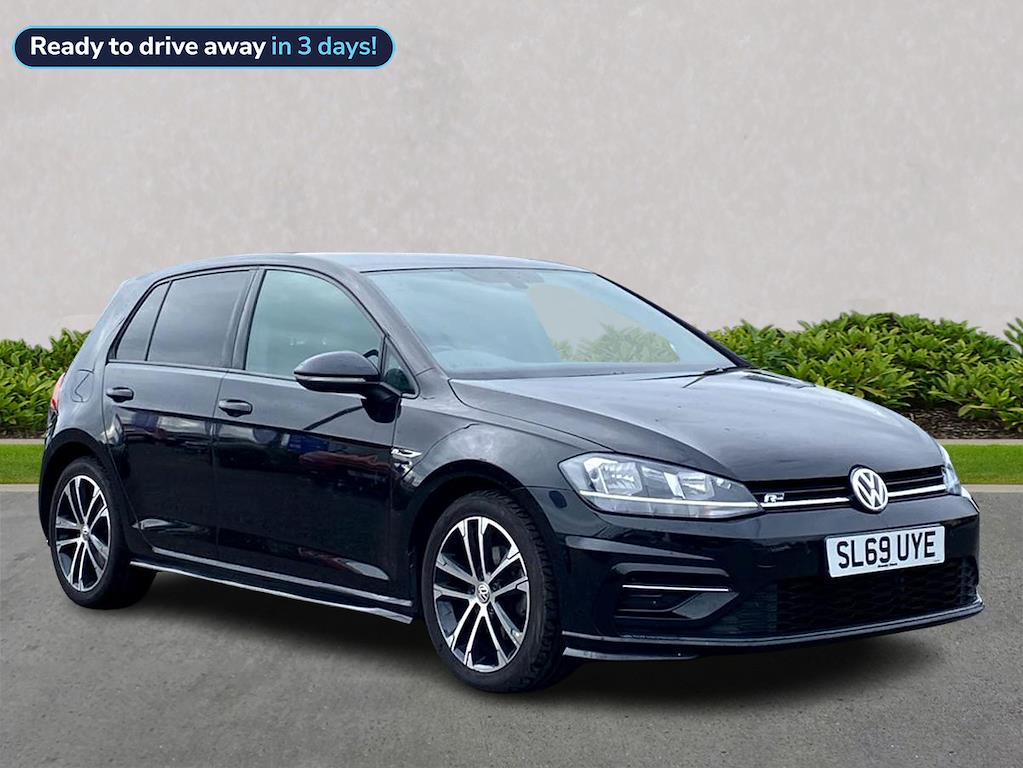 Main listing image - Volkswagen Golf