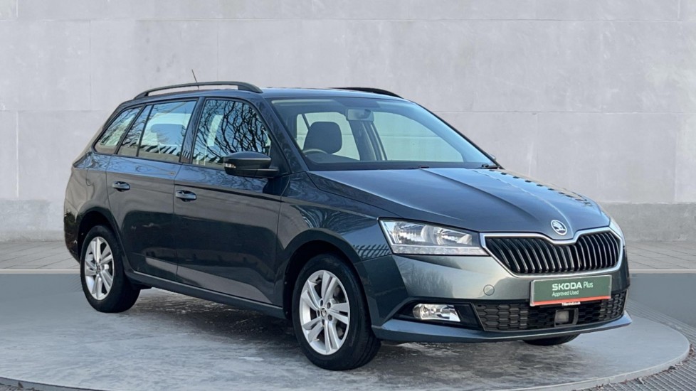 Main listing image - Skoda Fabia Estate