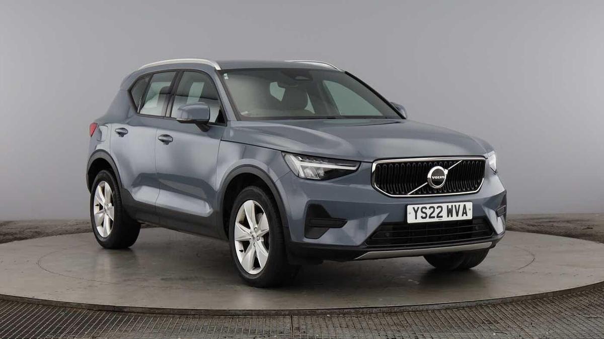 Main listing image - Volvo XC40