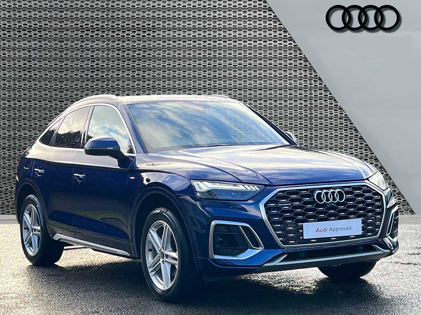 Main listing image - Audi Q5 Sportback