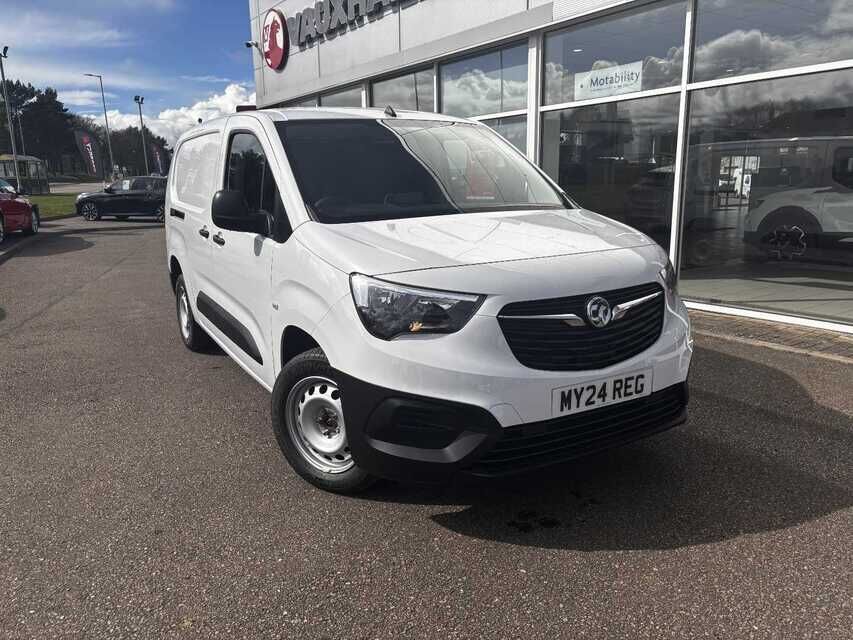 Main listing image - Vauxhall Combo Cargo