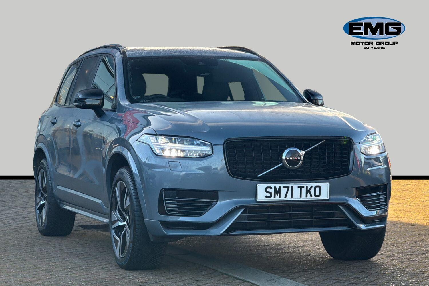 Main listing image - Volvo XC90