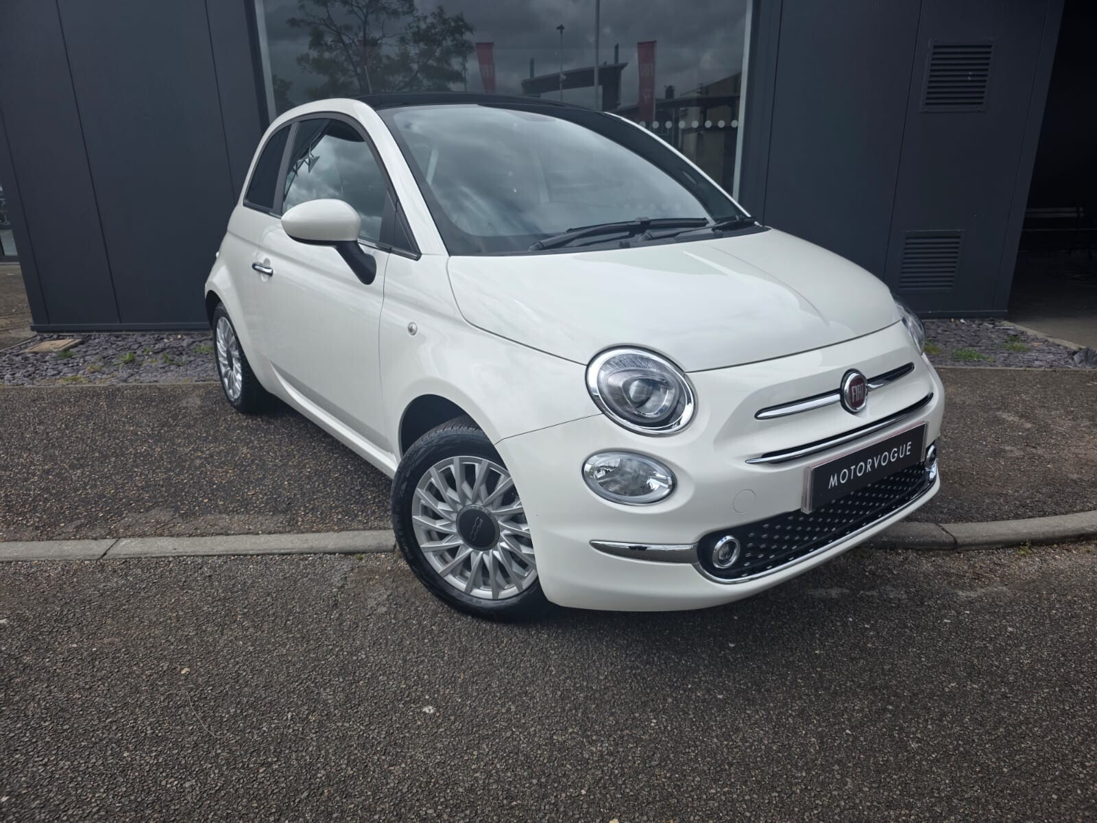 Main listing image - Fiat 500