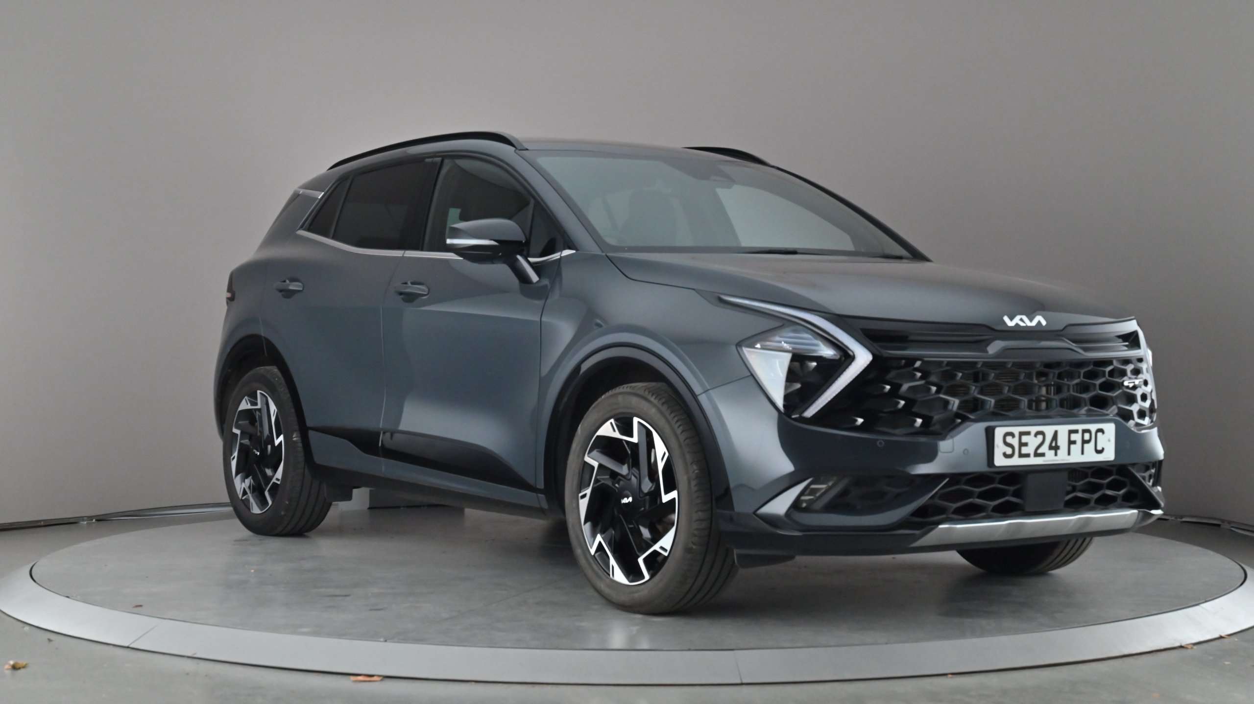 Main listing image - Kia Sportage