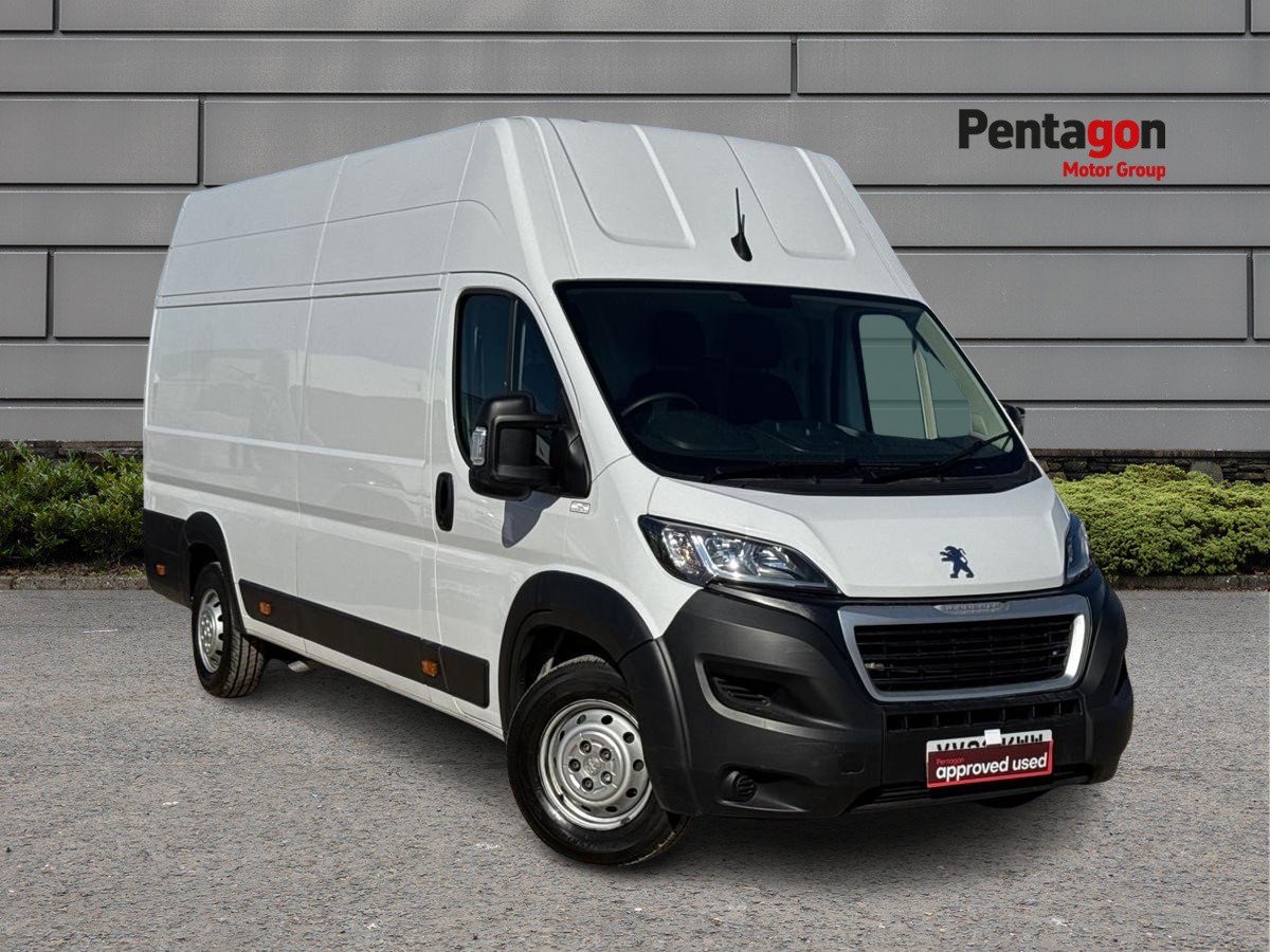 Main listing image - Peugeot Boxer