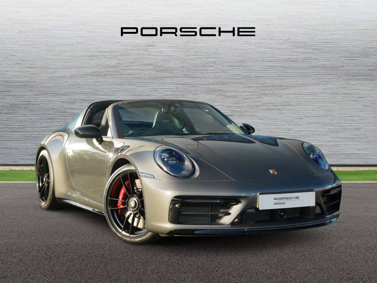 Main listing image - Porsche 911