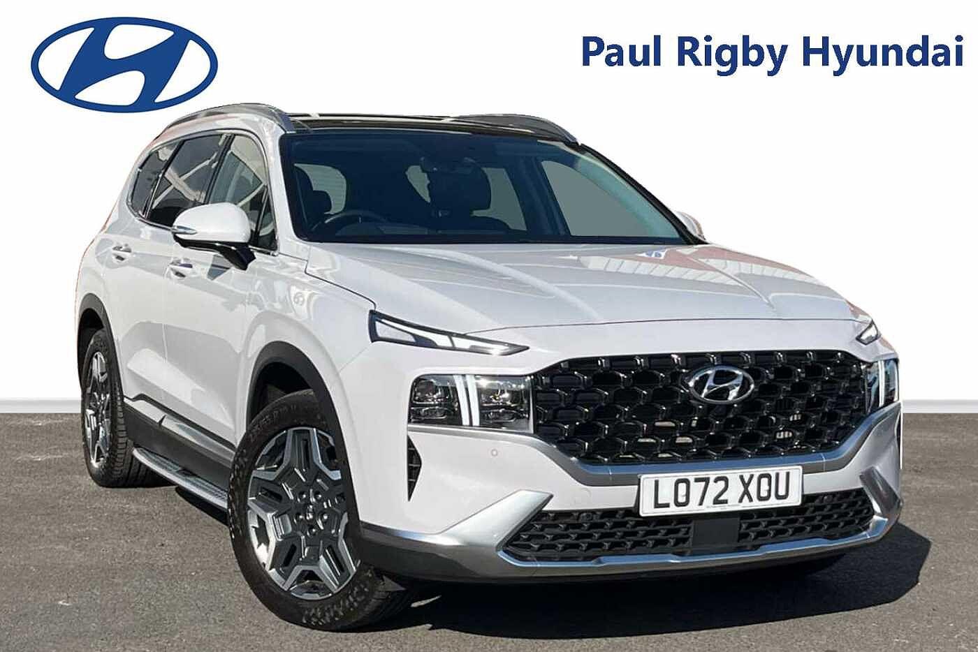 Main listing image - Hyundai Santa Fe