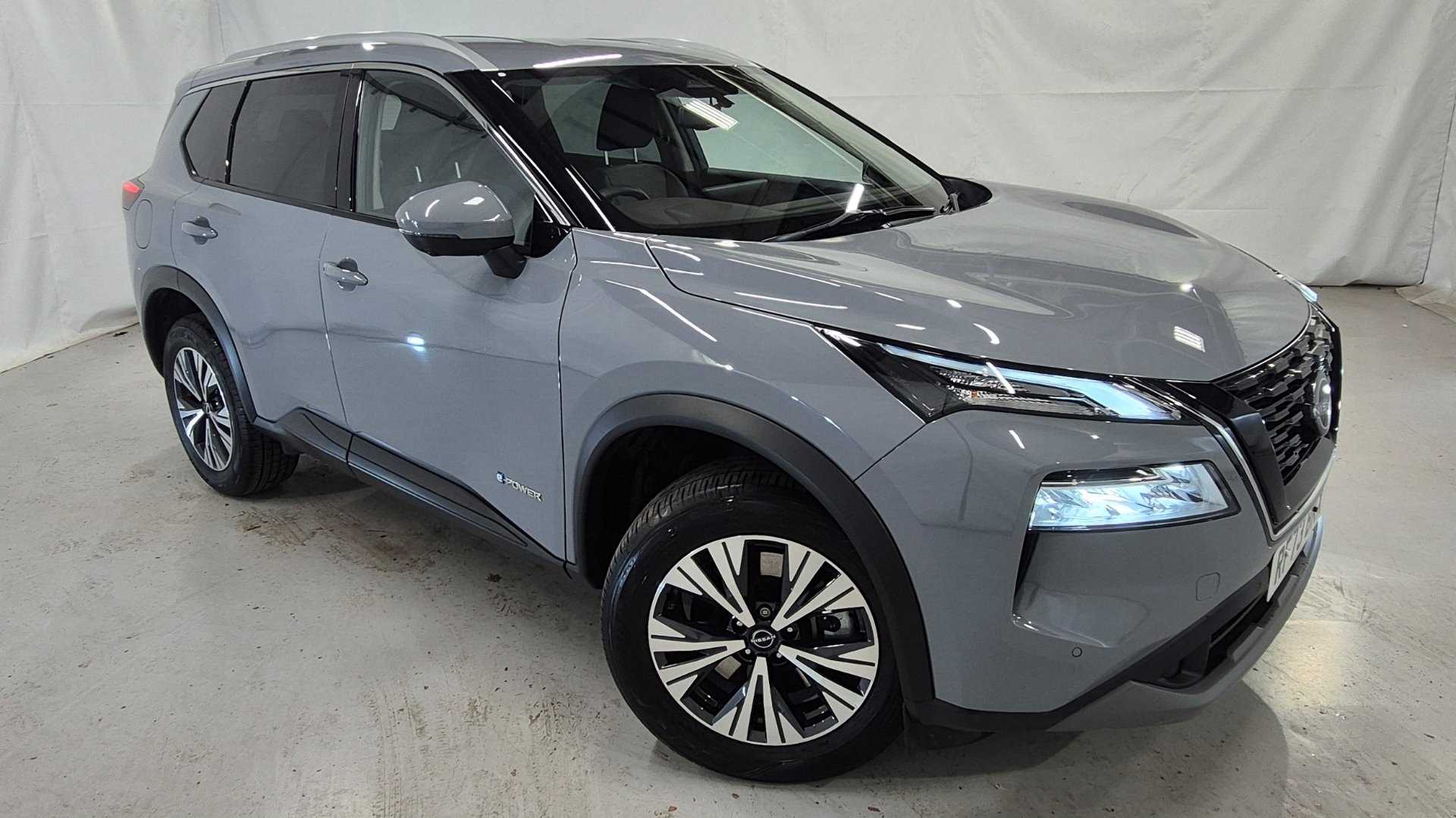 Main listing image - Nissan X-Trail