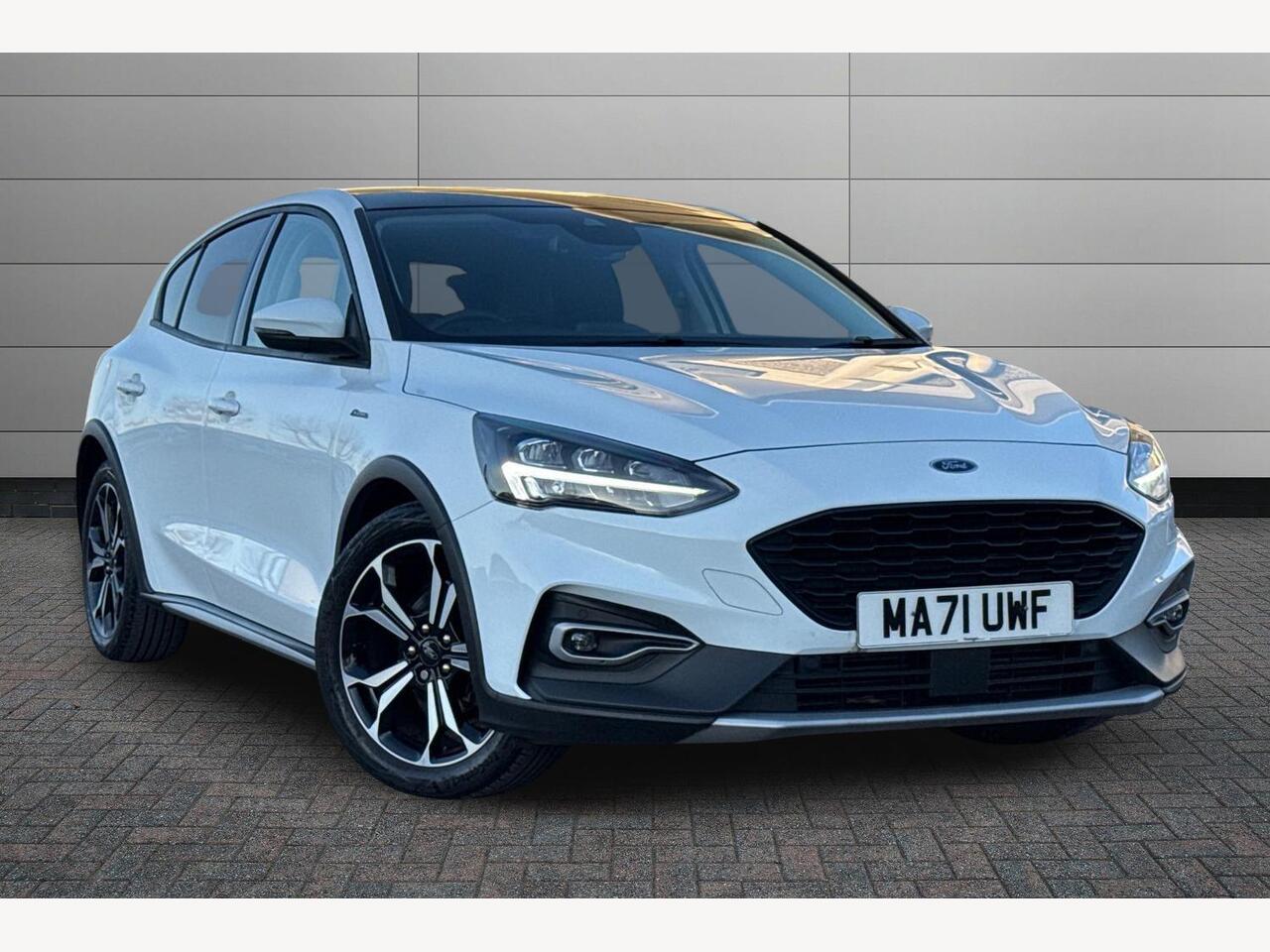 Main listing image - Ford Focus Active