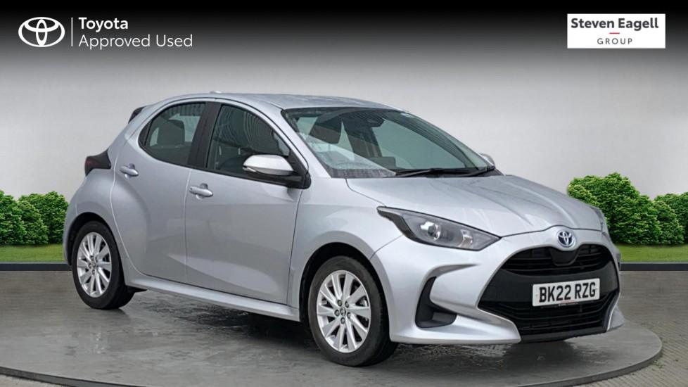 Main listing image - Toyota Yaris