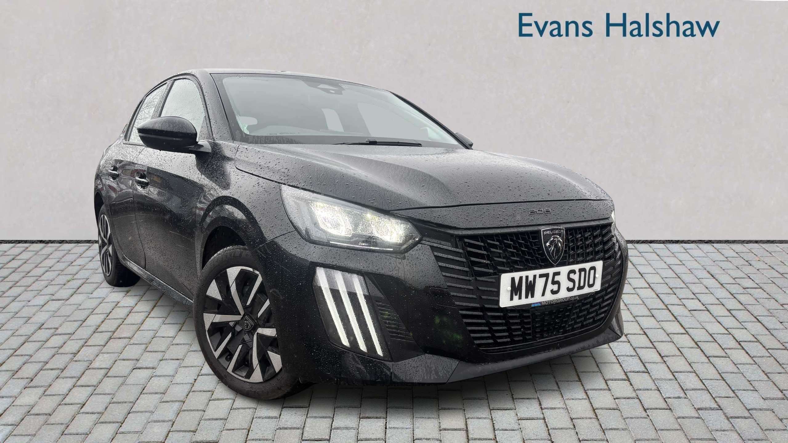 Main listing image - Peugeot 208