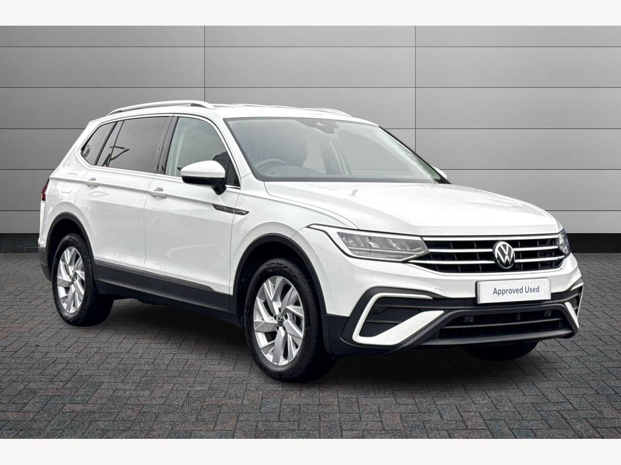 Main listing image - Volkswagen Tiguan Allspace