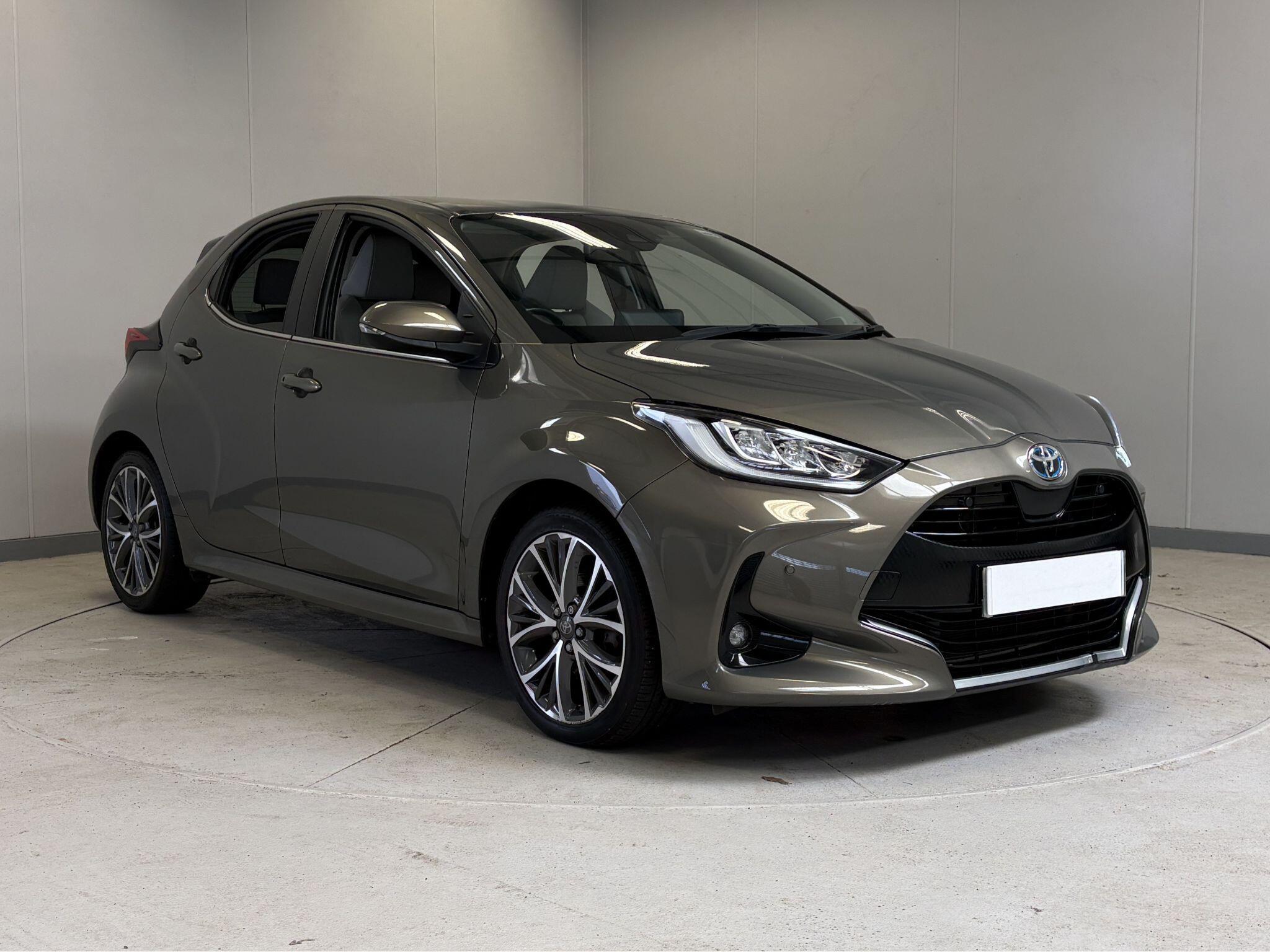 Main listing image - Toyota Yaris