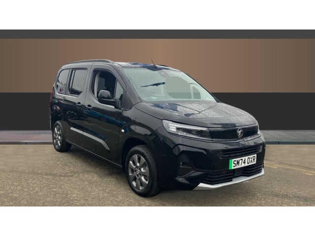 Main listing image - Vauxhall Combo Life-e