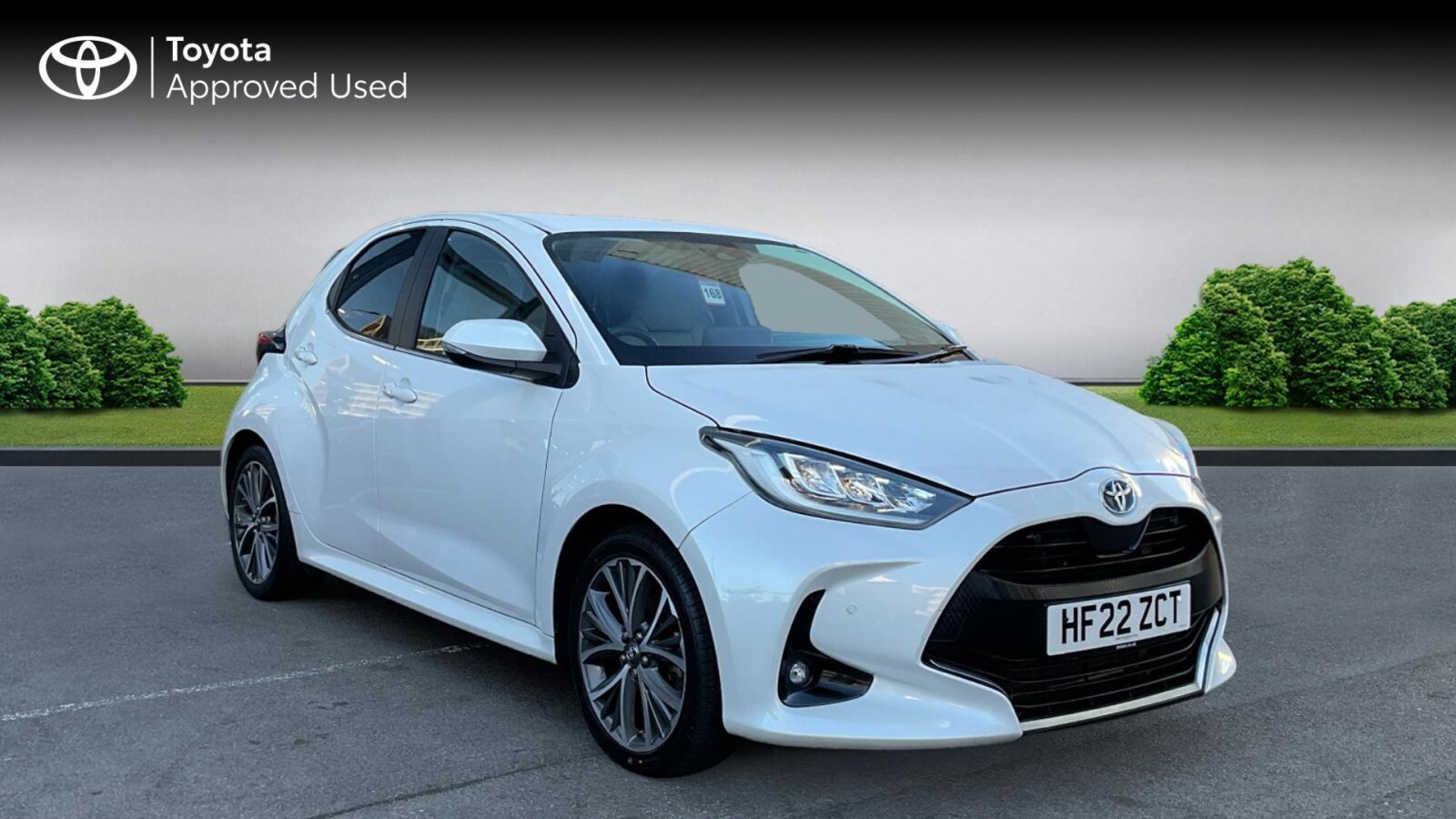 Main listing image - Toyota Yaris