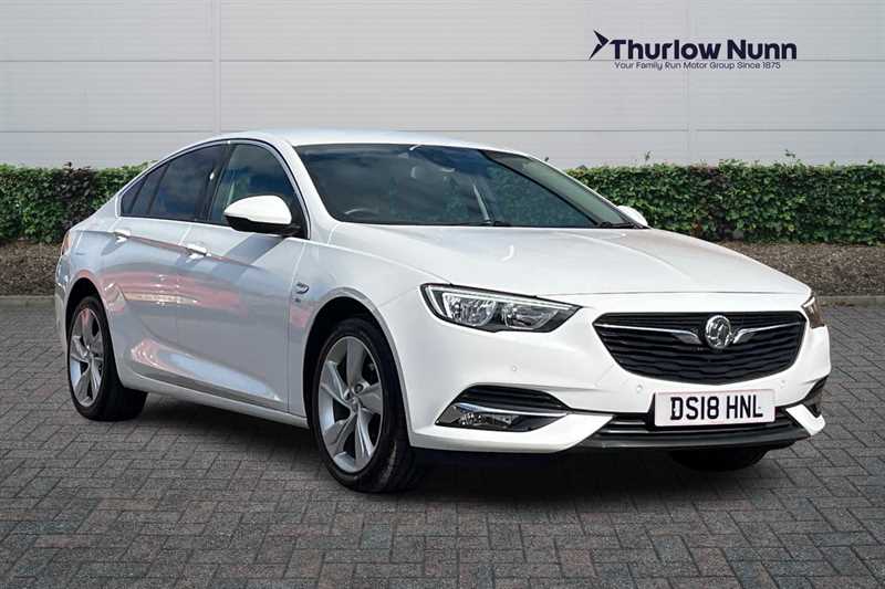 Main listing image - Vauxhall Insignia