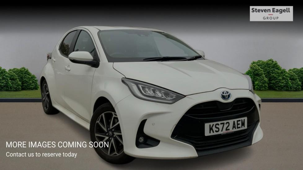 Main listing image - Toyota Yaris