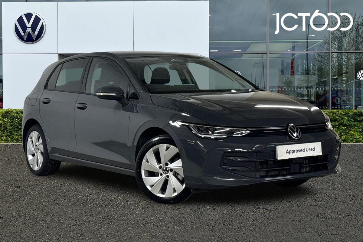 Main listing image - Volkswagen Golf