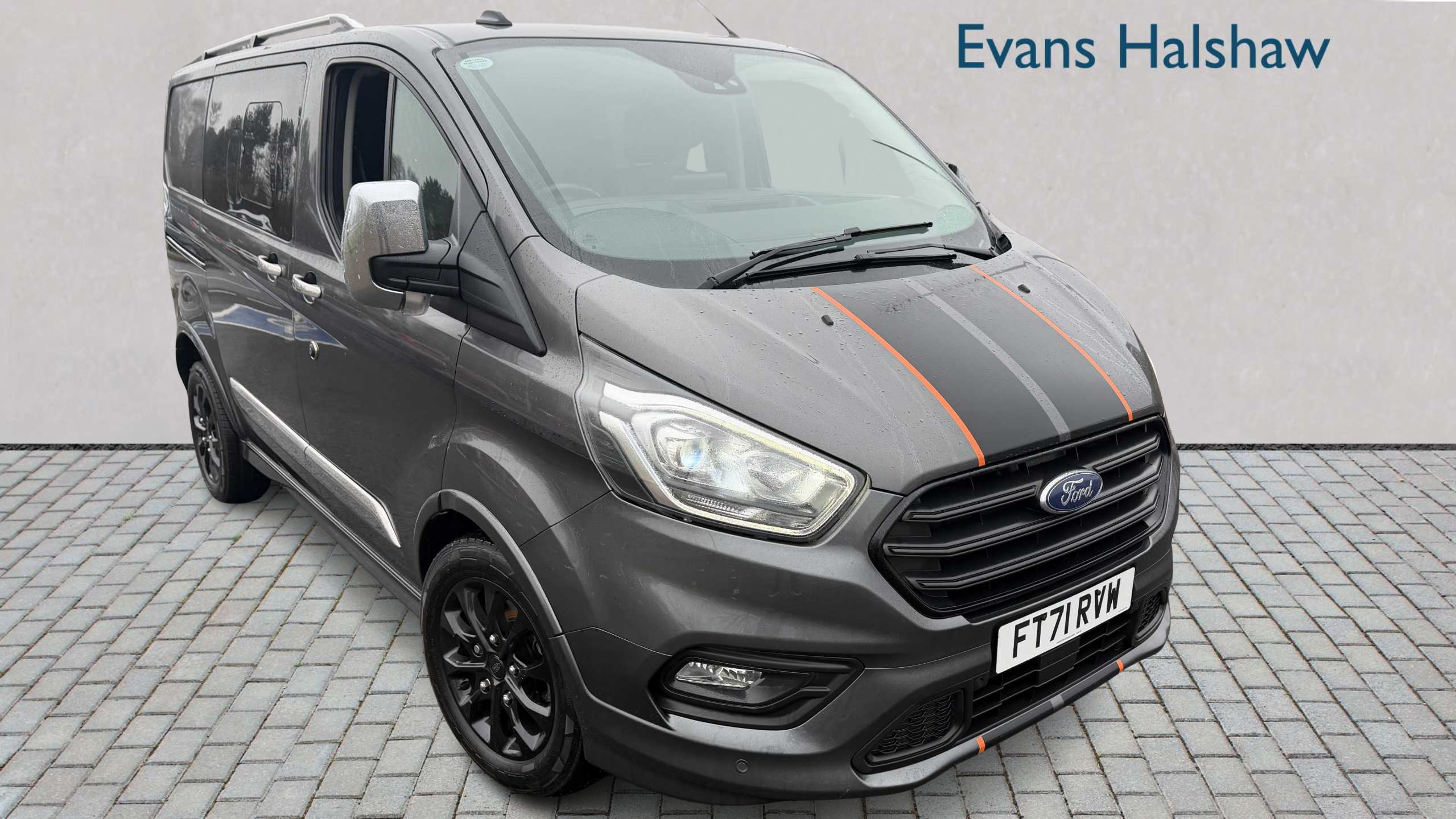 Main listing image - Ford Transit Custom