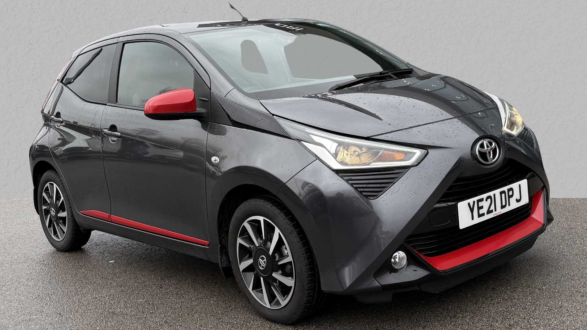 Main listing image - Toyota Aygo