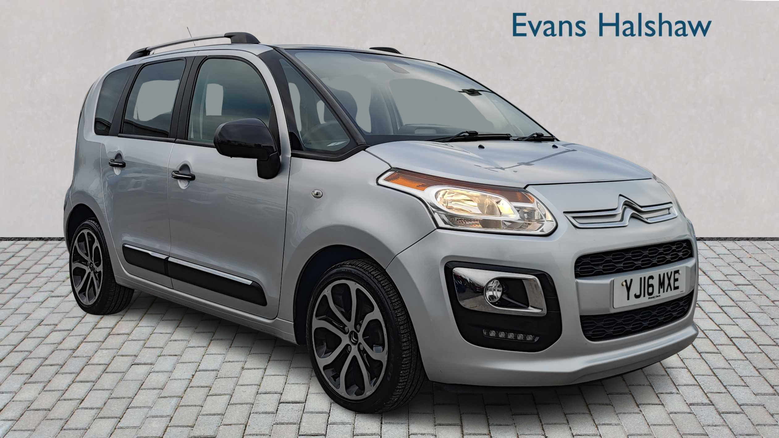 Main listing image - Citroen C3 Picasso