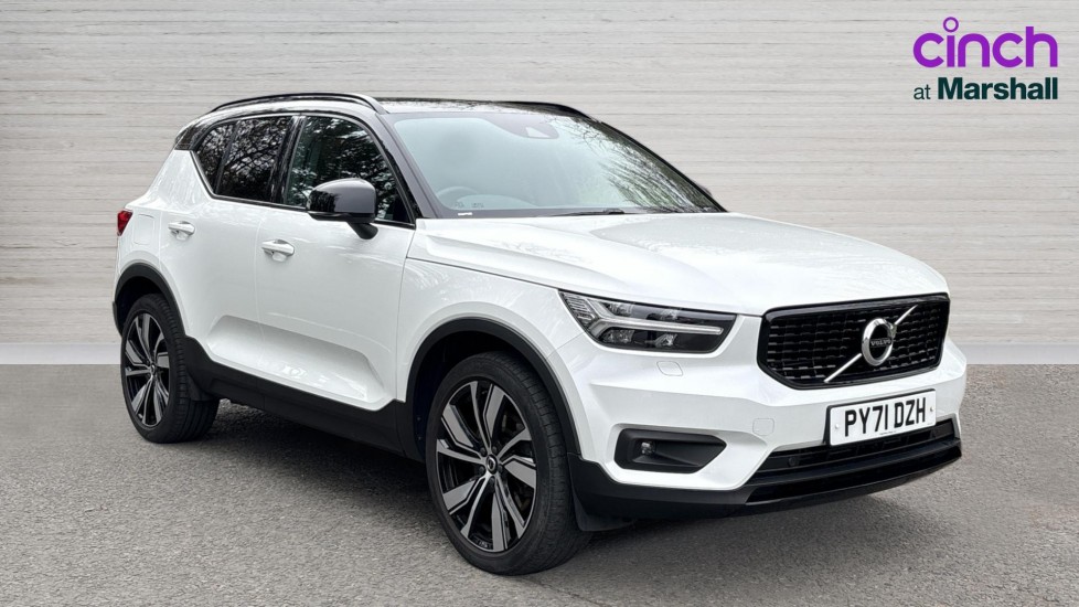 Main listing image - Volvo XC40 Recharge