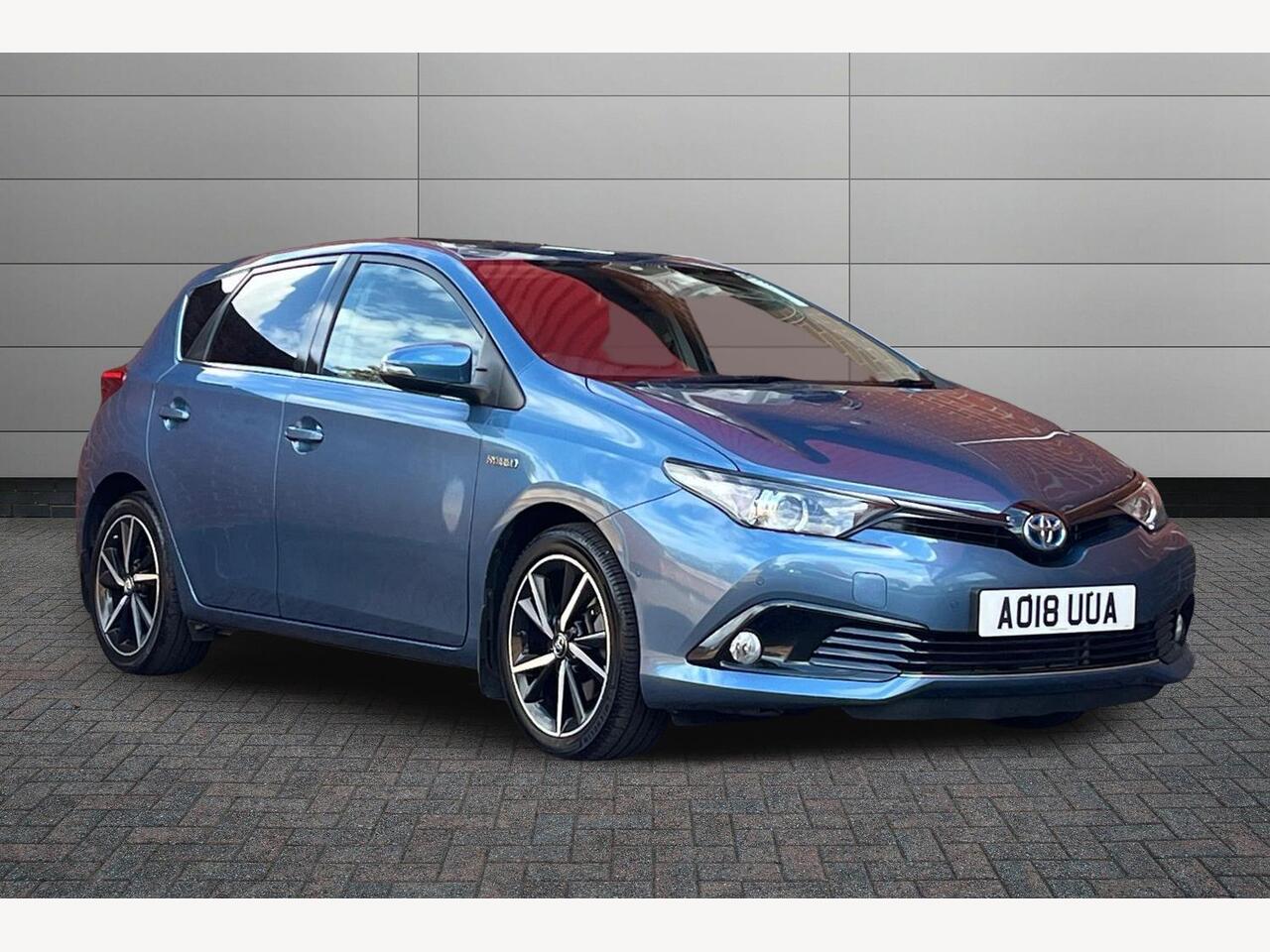 Main listing image - Toyota Auris