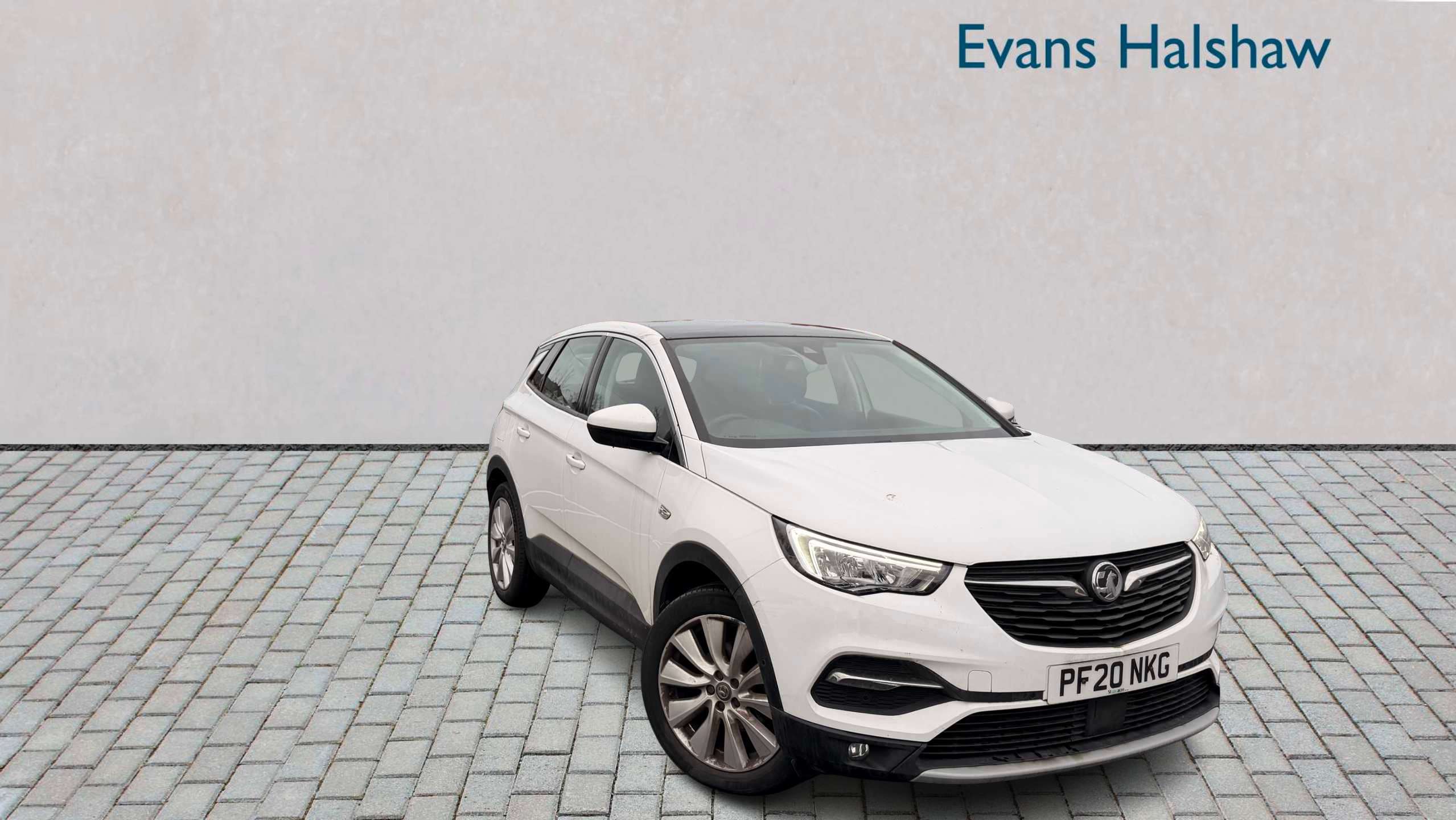 Main listing image - Vauxhall Grandland X