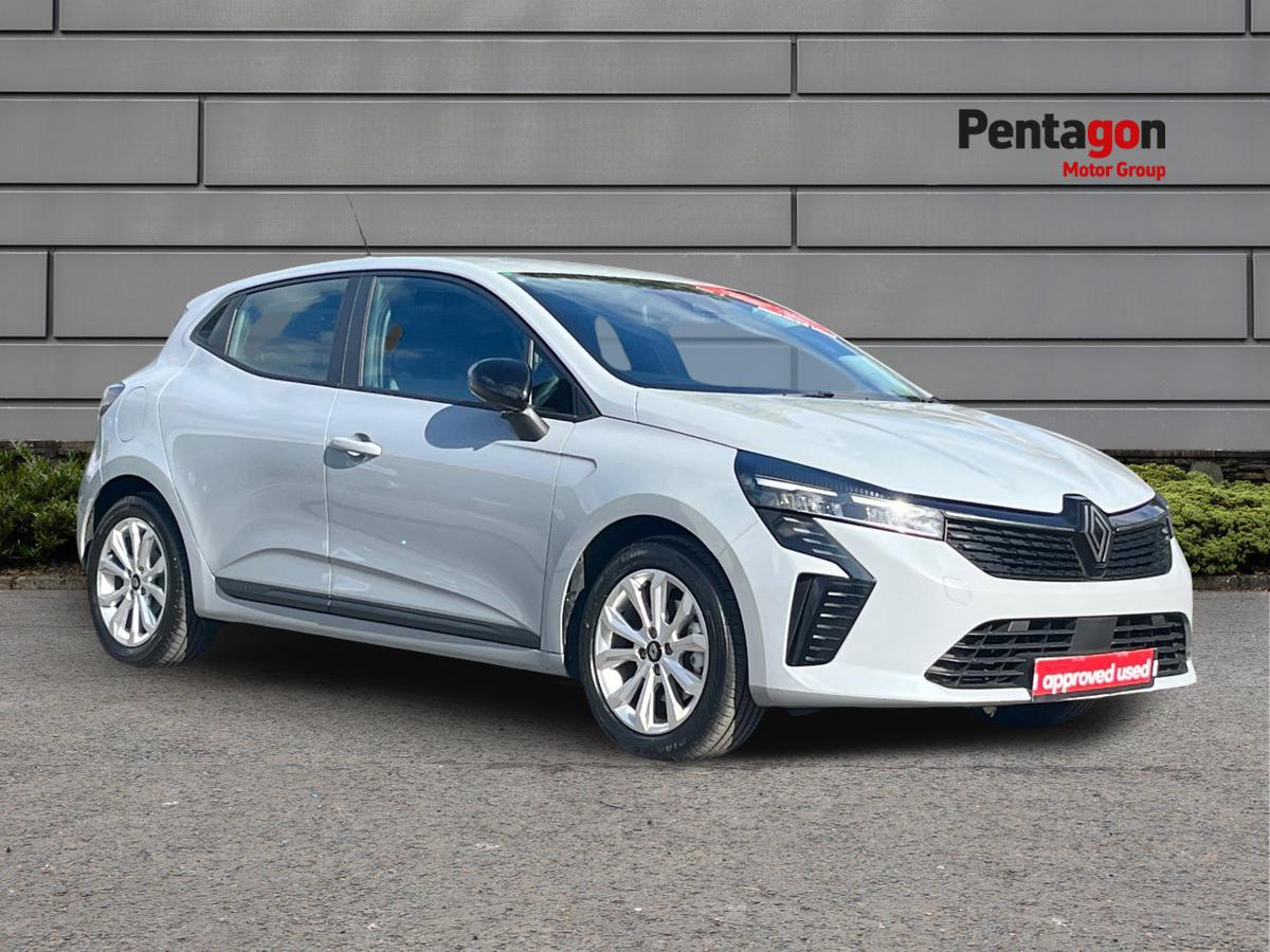 Main listing image - Renault Clio