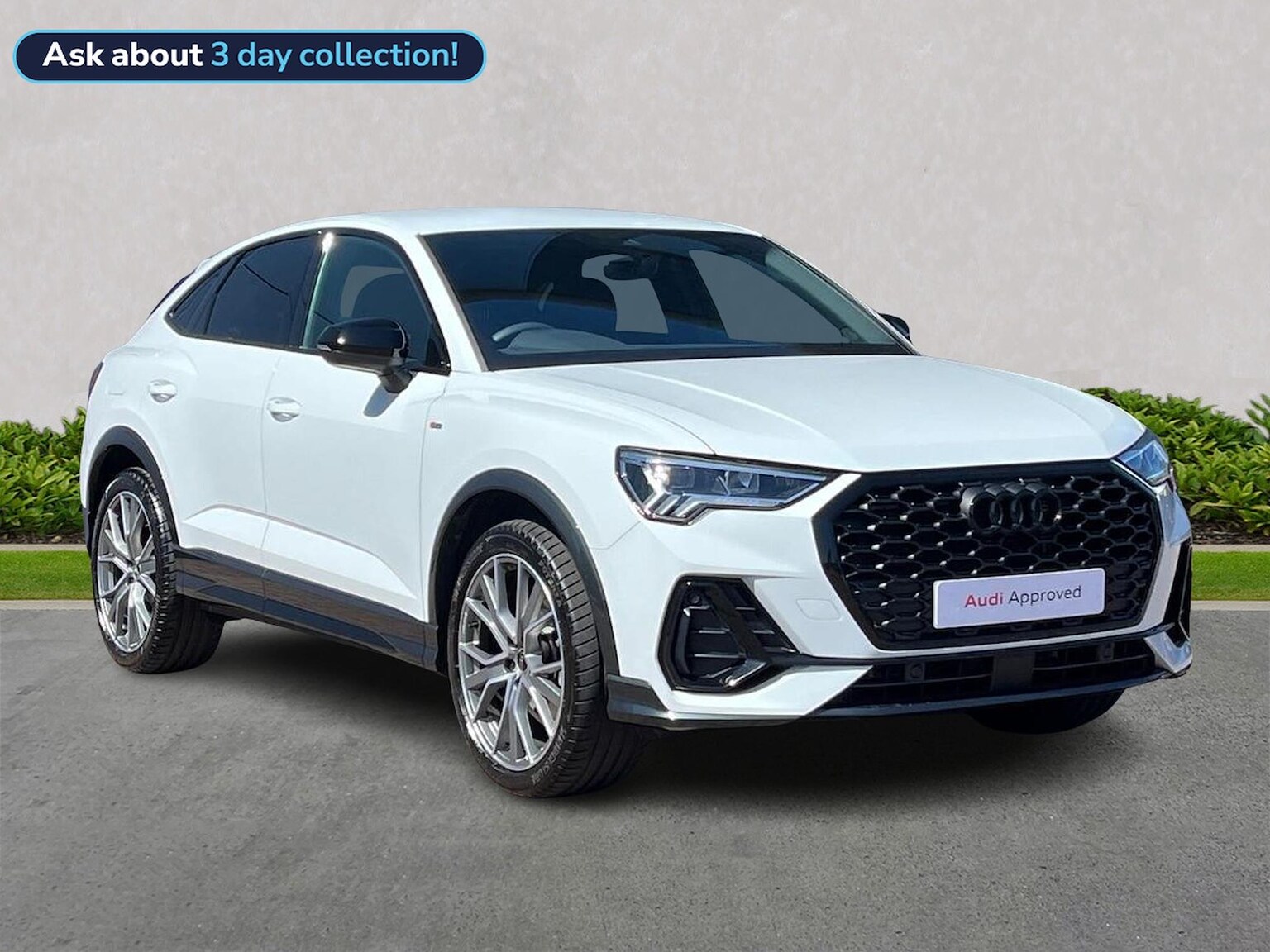 Main listing image - Audi Q3