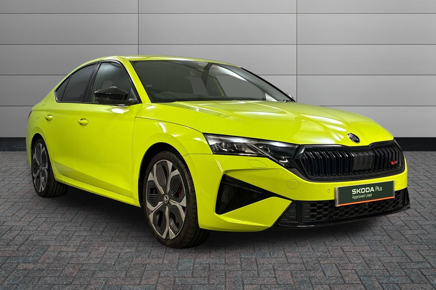 Main listing image - Skoda Octavia vRS