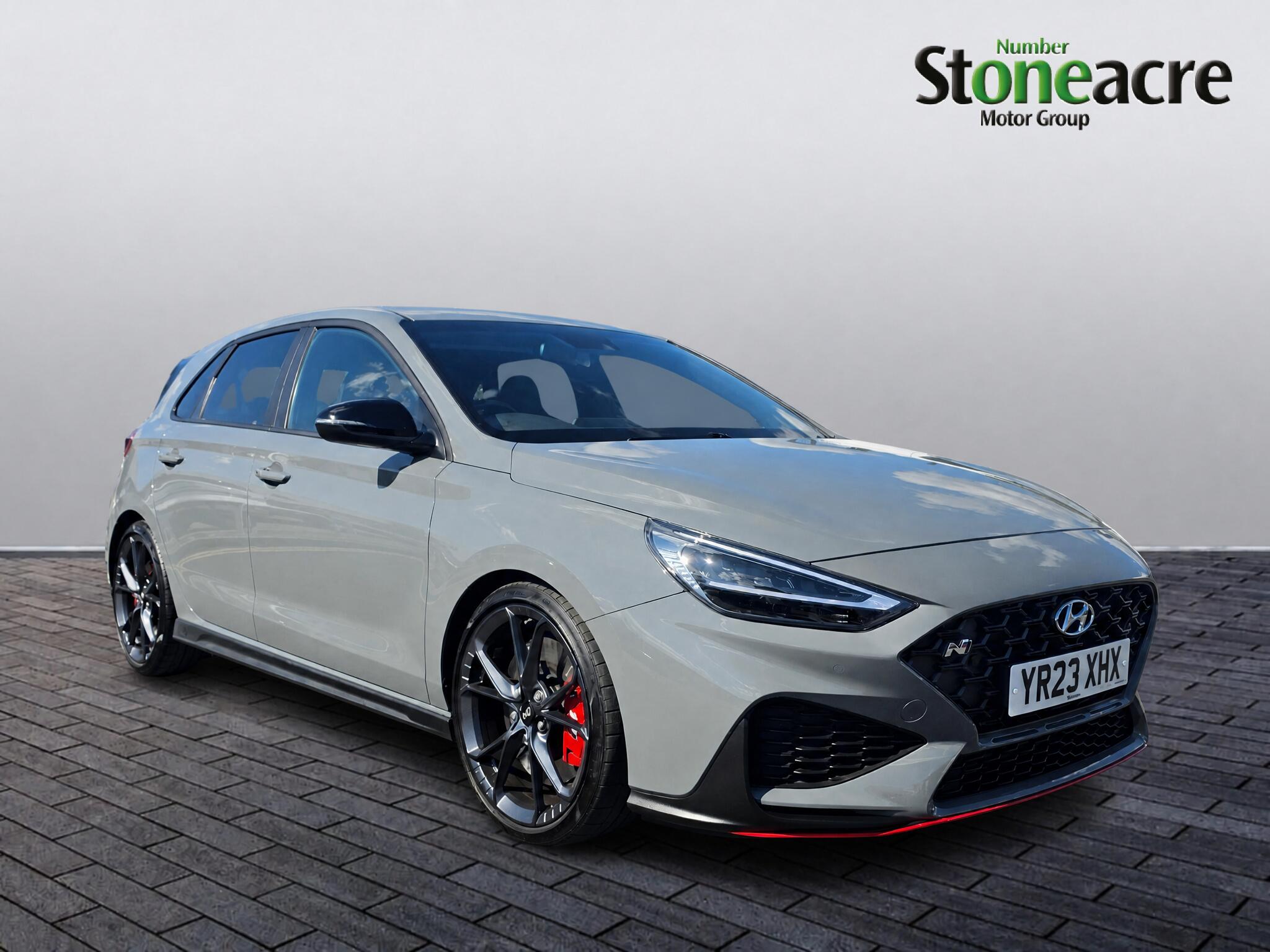 Main listing image - Hyundai i30